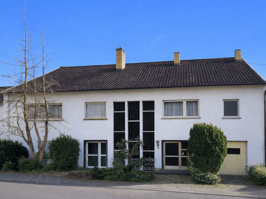 Mehrfamilienhaus zum Kauf 585.000 € 9 Zimmer 336,9 m² 476 m² Grundstück frei ab sofort Römerstraße 45 Roden Saarlouis 66740