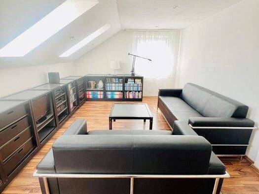 Wohnung zur Miete Wohnen auf Zeit 1.290 € 2 Zimmer 55 m² frei ab sofort Großschwarzenlohe Wendelstein 90530