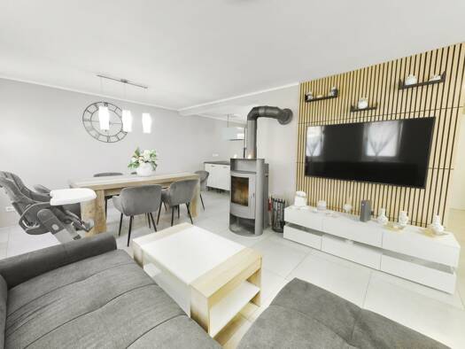 Doppelhaushälfte zum Kauf 225.000 € 5 Zimmer 108 m² 114 m² Grundstück Tailfingen Albstadt 72461