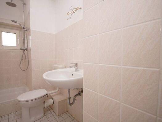 Wohnung zur Miete 799 € 2 Zimmer 46,3 m² frei ab sofort Kösliner Str. 17 Innenstadt Minden 32427