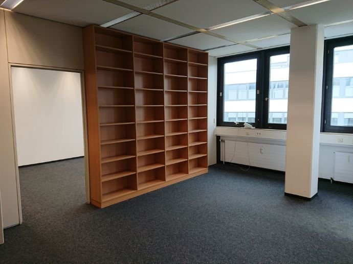 Bürogebäude zur Miete 8,75 € 433 m²<br/>Bürofläche Kemnat Ostfildern 73760