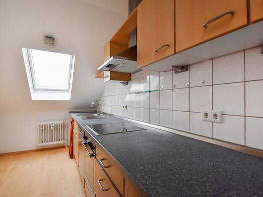 Wohnung zum Kauf 245.000 € 2 Zimmer 81 m² 2. Geschoss Vahrenwald Vahrenwald - List 30165