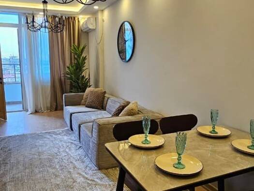 Wohnung zum Kauf 81.600 € 2 Zimmer 42 m² 25. Geschoss Batumi 6000