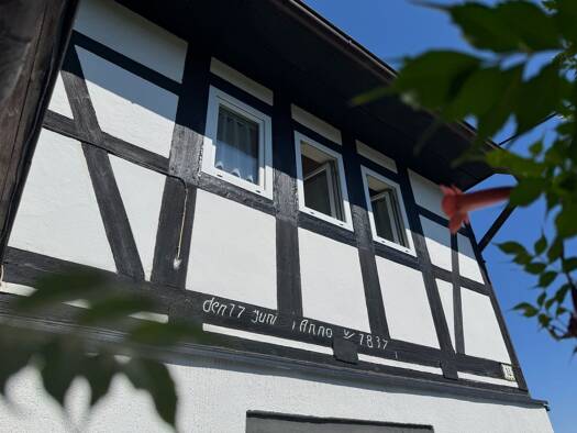 Einfamilienhaus zum Kauf 129.000 € 4 Zimmer 122 m² 530 m² Grundstück Steingrube 18 Remse 08373