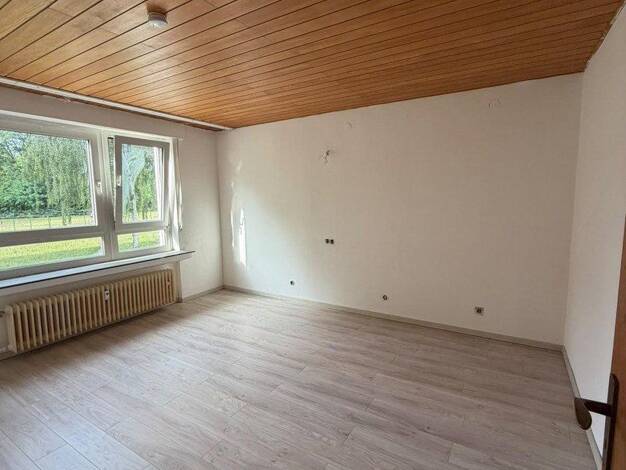 Wohnung zur Miete 1.100 € 4 Zimmer 90 m² EG Großkrotzenburg 63538