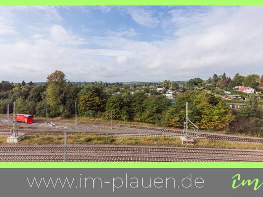 Wohnung zur Miete 325 € 3 Zimmer 73,8 m² 3. Geschoss frei ab sofort Lenaustraße 4 Haselbrunn Plauen 08525