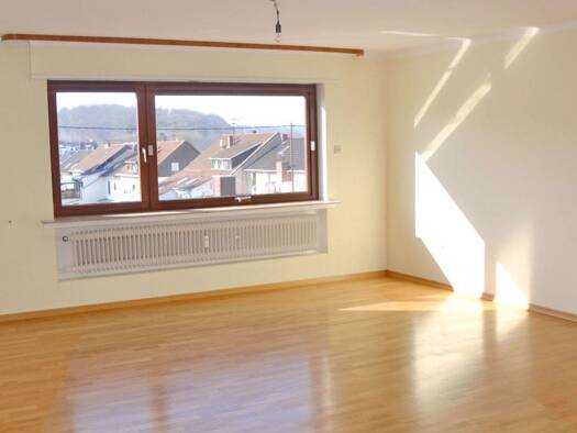 Wohnung zur Miete 680 € 3 Zimmer 93 m² 2. Geschoss frei ab sofort Bahnhofstraße 15 Siersburg Rehlingen-Siersburg 66780