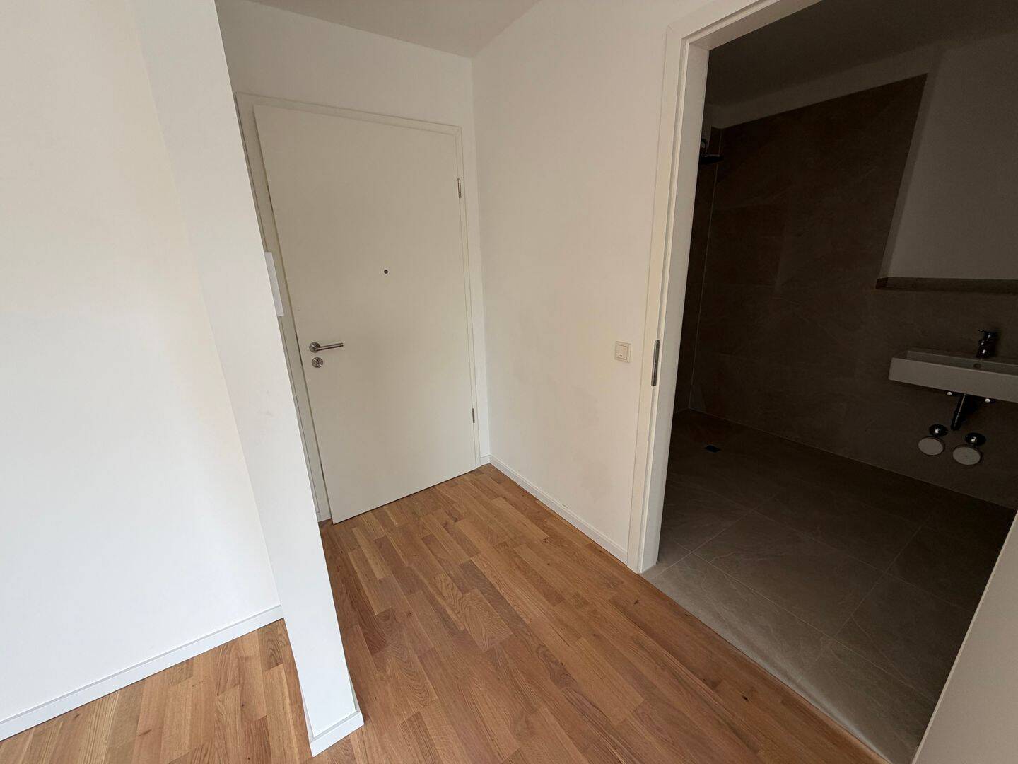 Terrassenwohnung zur Miete - Ansicht 4
