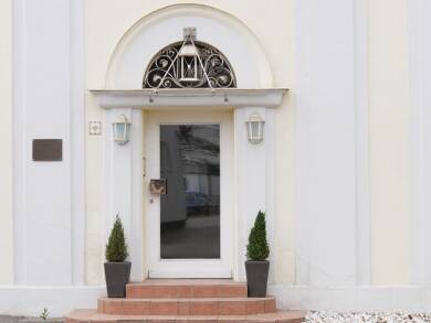 Mehrfamilienhaus zum Kauf als Kapitalanlage geeignet 595.000 € 17 Zimmer 352 m² 634 m² Grundstück Neuses Coburg 96450