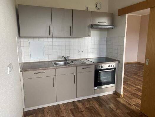 Wohnung zur Miete 358 € 2 Zimmer 56,3 m² 3. Geschoss frei ab 01.06.2026 Albert-Einstein-Straße 1 Oschersleben 39387