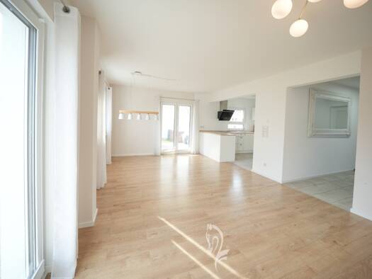 Einfamilienhaus zum Kauf 520.000 € 6 Zimmer 135 m² 498 m² Grundstück frei ab sofort Wertheim 97877