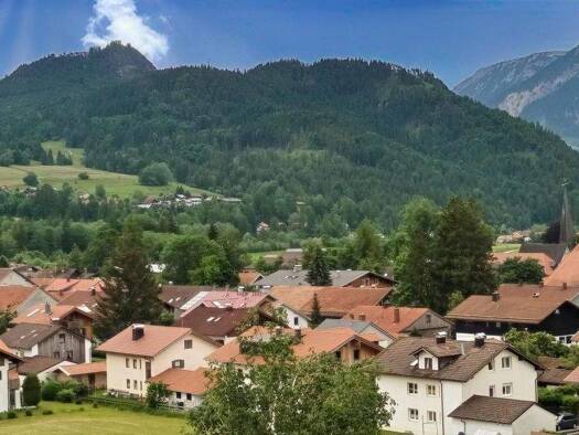 Mehrfamilienhaus zum Kauf 750.000 € 12 Zimmer 295 m² 616 m² Grundstück Pfronten 87459