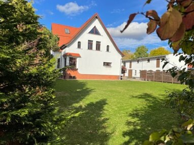 Mehrfamilienhaus zum Kauf provisionsfrei 699.000 € 7 Zimmer 200 m² 2.183 m² Grundstück frei ab sofort Emil-Schuster-Str.1 Seeben Halle (Saale) 06118