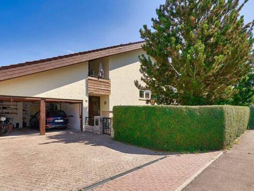 Einfamilienhaus zum Kauf 795.000 € 6,5 Zimmer 208 m² 1.002 m² Grundstück Bönnigheim 74357