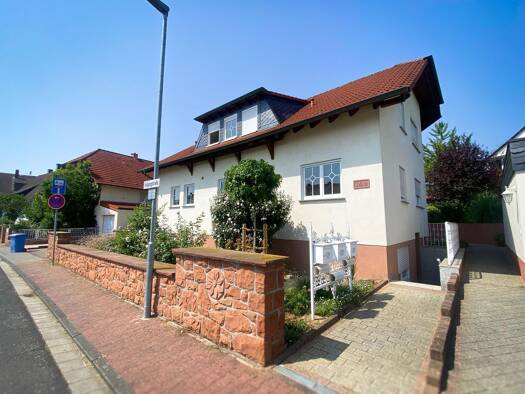 Wohnung zur Miete 869 € 2 Zimmer 73 m² Geschoss -1/3 frei ab 01.10.2026 Bruchköbel 63486