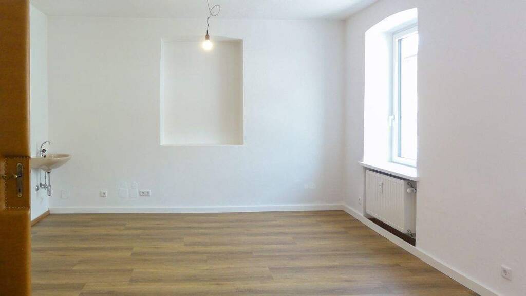 Praxis zur Miete 9,03 € 5 Zimmer Bischofshofen 5500