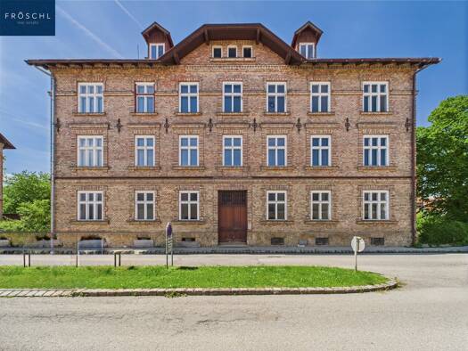 Sonstiges zum Kauf als Kapitalanlage geeignet 680.000 € 23 Zimmer 779 m² 980 m² Grundstück Neunkirchen 2620