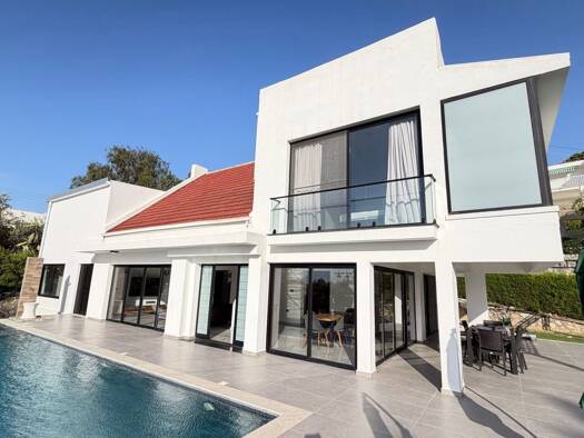 Villa zum Kauf provisionsfrei 700.000 € 1 Zimmer 240 m² 990 m² Grundstück frei ab sofort Girne 99320
