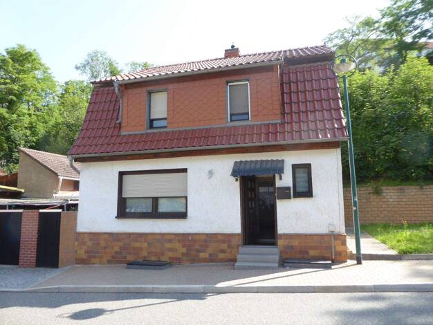 Haus zum Kauf 103.000 € 4 Zimmer 125 m² 489 m² Grundstück frei ab sofort Buchaer Straße Könitz Unterwellenborn 07333