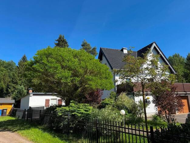 Einfamilienhaus zum Kauf provisionsfrei 495.000 € 7 Zimmer 180 m² 2.700 m² Grundstück Leukersdorf Jahnsdorf/Erzgeb. 09387