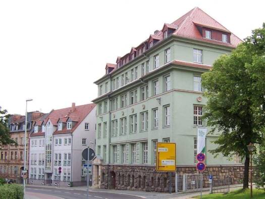 Wohnung zur Miete 707 € 3 Zimmer 95,5 m² 3. Geschoss frei ab 01.03.2026 Altenburg Altenburg , Thür 04600