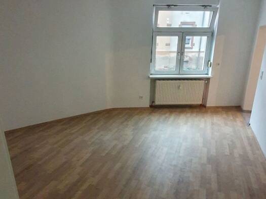 Wohnung zur Miete 425 € 2 Zimmer 50 m² Geschoss EG/3 frei ab sofort Von-der-Heydt-Straße 34 Burbach Saarbrücken 66115
