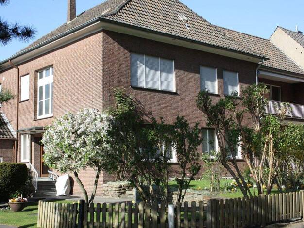 Wohnung zur Miete 1.225 € 4 Zimmer 150 m² 1. Geschoss frei ab 01.02.2026 Wesel 46483