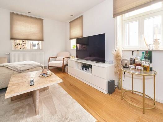 Wohnung zum Kauf 289.000 € 2 Zimmer 64,1 m² frei ab 01.02.2026 Heutingsheim Freiberg am Neckar 71691