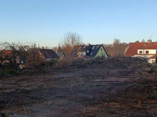 Grundstück zum Kauf provisionsfrei 125.580 € 966 m² Grundstück Baugenehmigung vorhanden Joseph Haydnstr 9 Werdau 08412