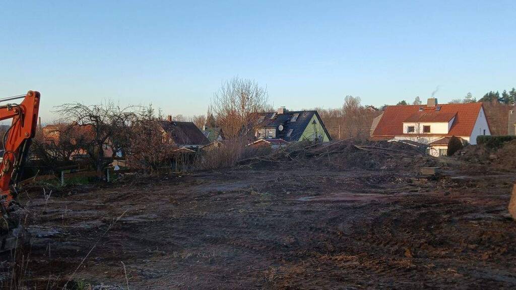 Grundstück zum Kauf provisionsfrei 125.580 € 966 m² Grundstück Baugenehmigung vorhanden Joseph Haydnstr 9 Werdau 08412