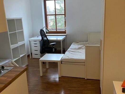 Wohnung zur Miete 430 € 1 Zimmer 18 m² Geschoss -1/3 frei ab 01.11.2026 Innenstadt Erlangen 91054