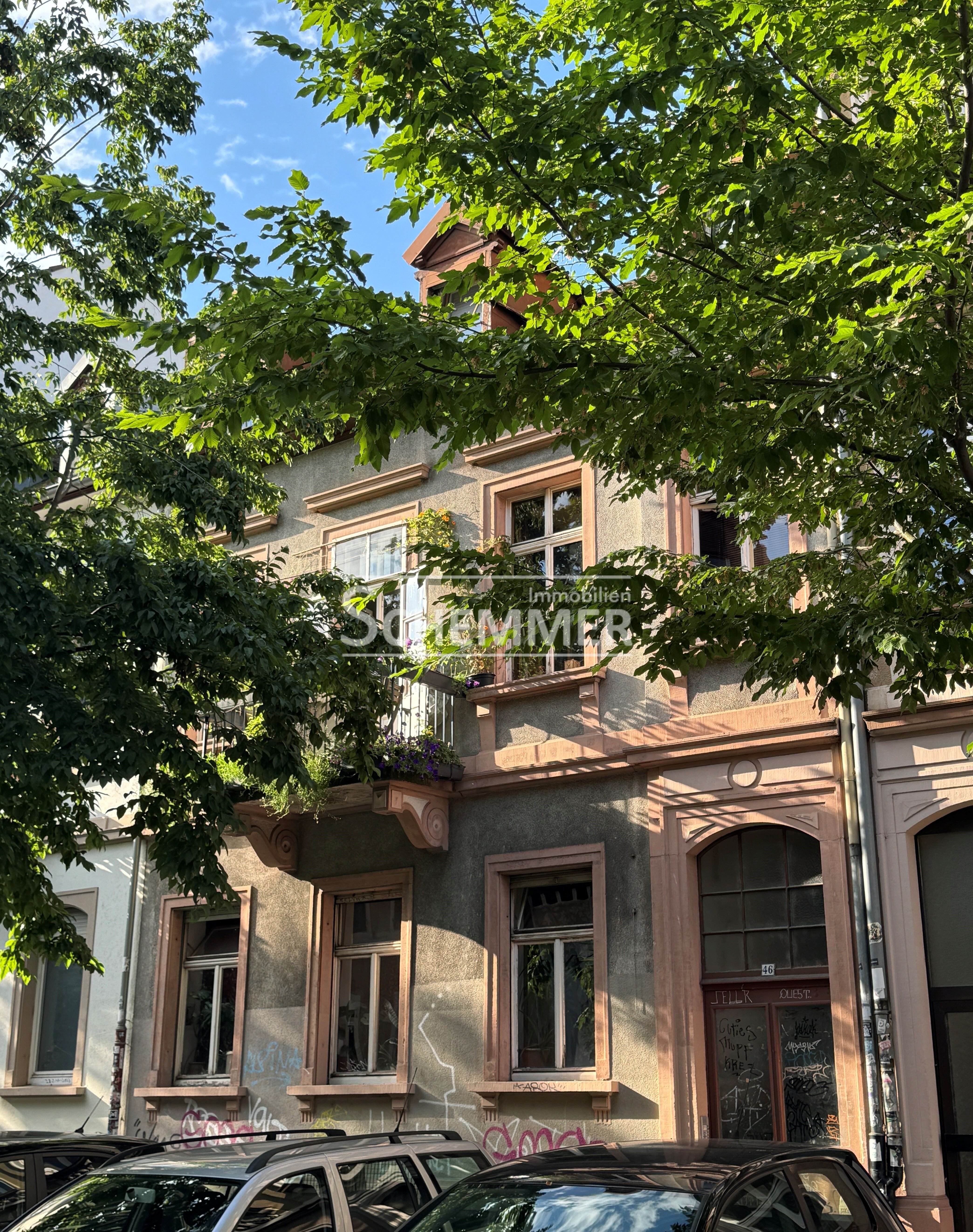 Mehrfamilienhaus zum Kauf 1.395.000 € 14 Zimmer 322 m²<br/>Wohnfläche 275 m²<br/>Grundstück Altstadt - Ring Freiburg im Breisgau 79098