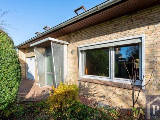 Reihenmittelhaus zum Kauf provisionsfrei 369.000 € 7 Zimmer 145,5 m² 654 m² Grundstück Pries Kiel 24159