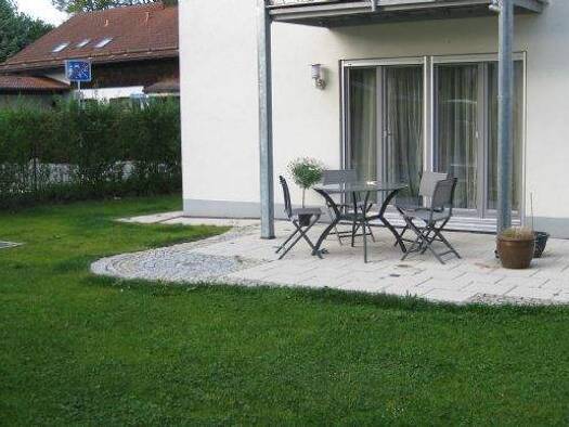 Terrassenwohnung zur Miete 1.550 € 4 Zimmer 107 m² EG frei ab 01.11.2025 Vazaninistraße 6 Grafing 85567