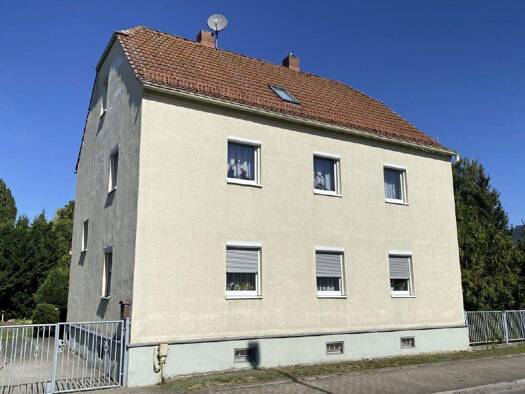 Einfamilienhaus zum Kauf 170.000 € 9 Zimmer 174 m² 1.000 m² Grundstück Neugröba Riesa 01587