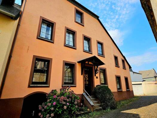 Reihenendhaus zum Kauf 123.000 € 8 Zimmer 139 m² 136 m² Grundstück Ediger Ediger-Eller 56418