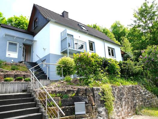 Einfamilienhaus zum Kauf 155.000 € 4 Zimmer 90 m² 955 m² Grundstück Gilfershausen Bebra 36179