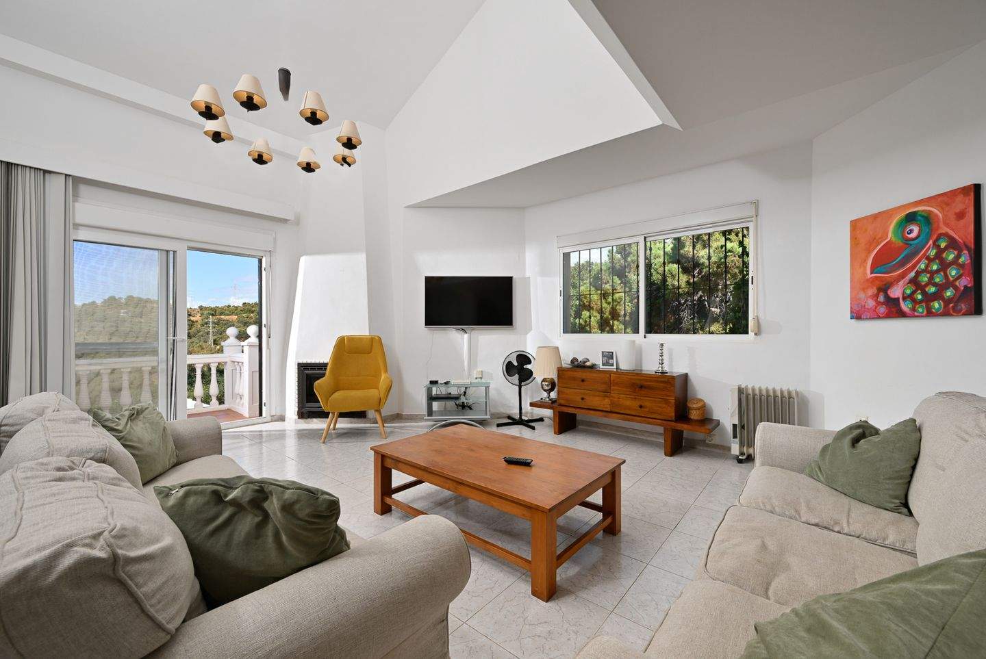 Immobilie in Wietzendorf - Großzügiges Stadthaus mit 4 Schlafzimmern in Calahonda mit Panoramablick und privatem Pool - Bild 3