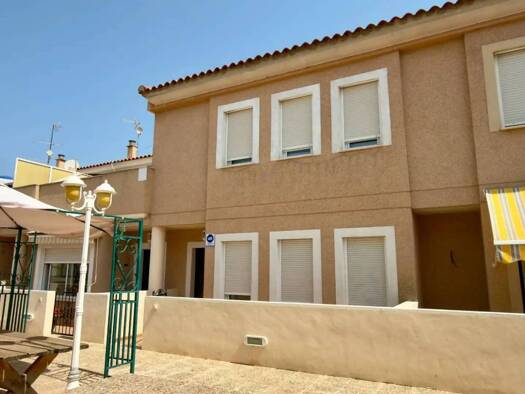 Chalet zum Kauf 180.000 € 3 Zimmer 139 m² Avenida De Almoradí, 2 Daya Nueva 03159