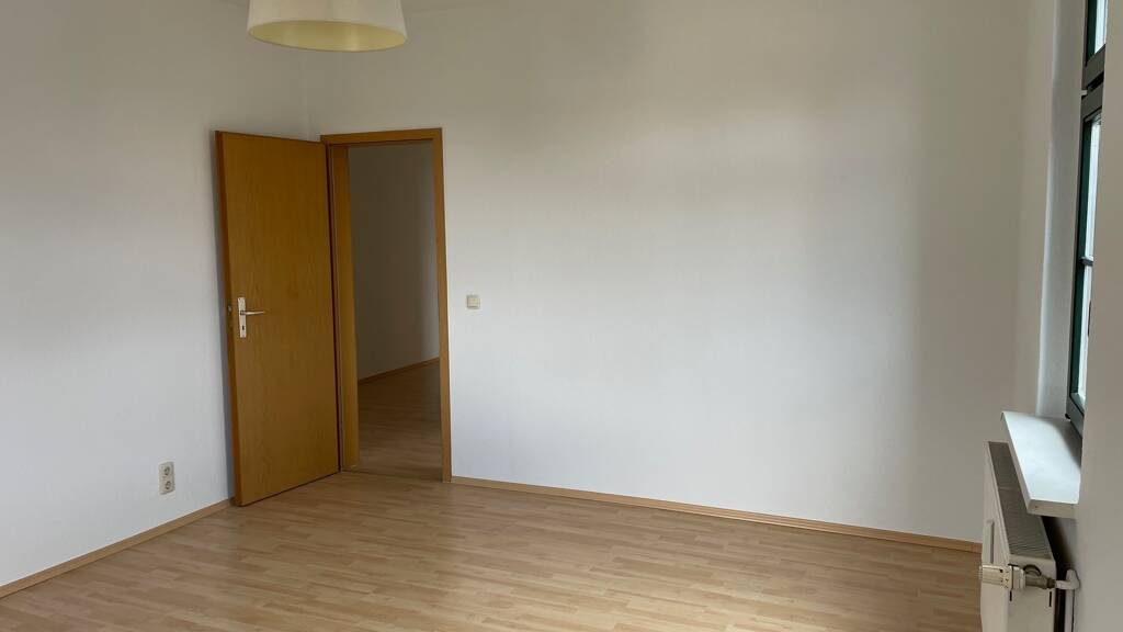 Wohnung zur Miete 440 € 3 Zimmer 73 m² 2. Geschoss Niederzwönitzer Straße 48 Zwönitz 08297