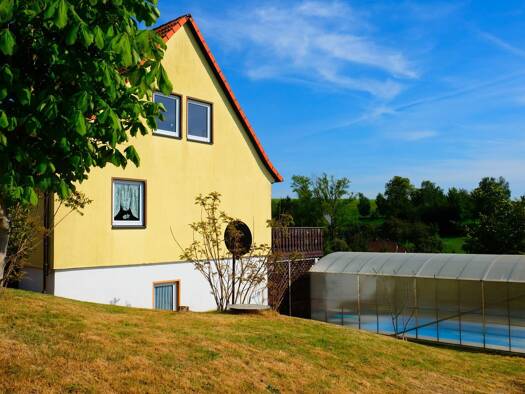 Haus zum Kauf 295.000 € 98 m² 2.700 m² Grundstück frei ab sofort Etzdorf Striegistal 09661
