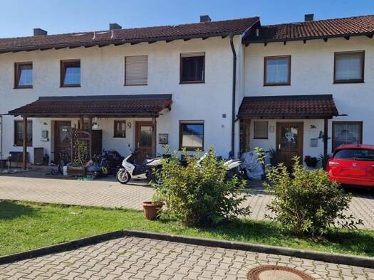 Reihenmittelhaus zum Kauf 280.000 € 4 Zimmer 105 m² 162 m² Grundstück Hart a. d. Alz Garching an der Alz 84518