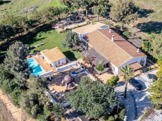 Einfamilienhaus zum Kauf 1.170.000 € 5 Zimmer 240 m² 65.370 m² Grundstück Estômbar e Parchal