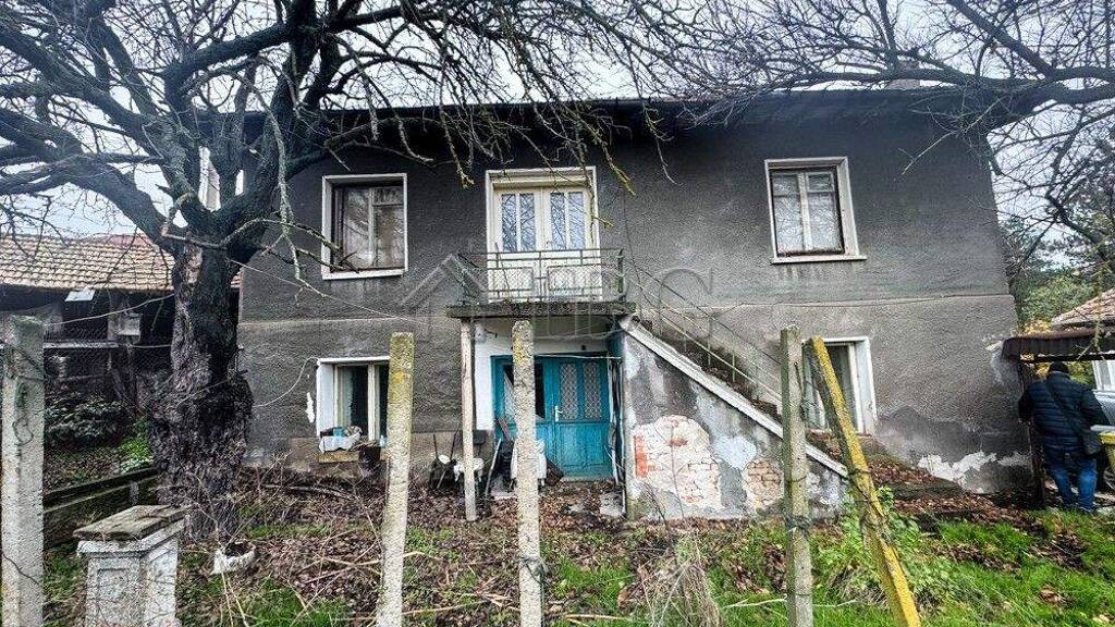 Haus zum Kauf 28.000 € 140 m² 140 m² Grundstück Cherven