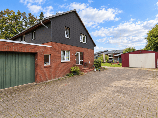 Mehrfamilienhaus zum Kauf 199.999 € 6 Zimmer 160 m² 591 m² Grundstück Neuenkirchen Neuenkirchen 27251