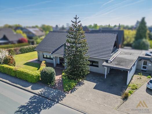 Einfamilienhaus zum Kauf 8 Zimmer 214 m² 791 m² Grundstück Cloppenburg Cloppenburg 49661