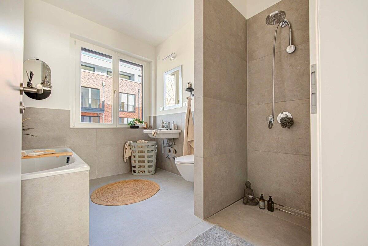 Property thumbnail 8