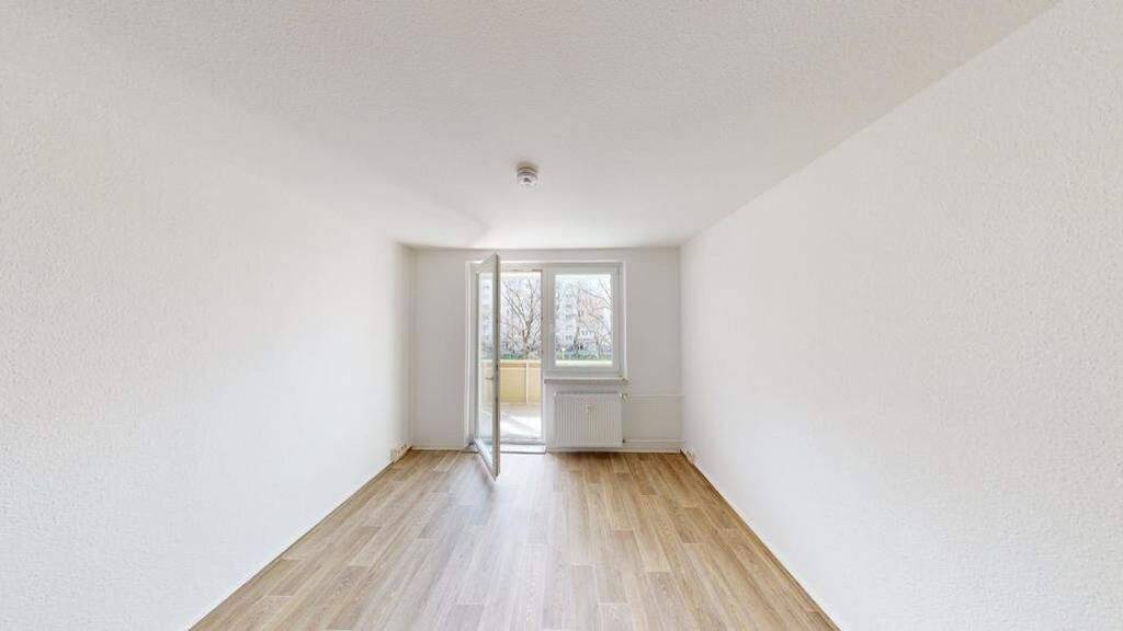 Wohnung zur Miete 345 € 2 Zimmer 56,7 m² 6. Geschoss frei ab 01.07.2026 Stollberger Str. 37 Kapellenberg Chemnitz 09119