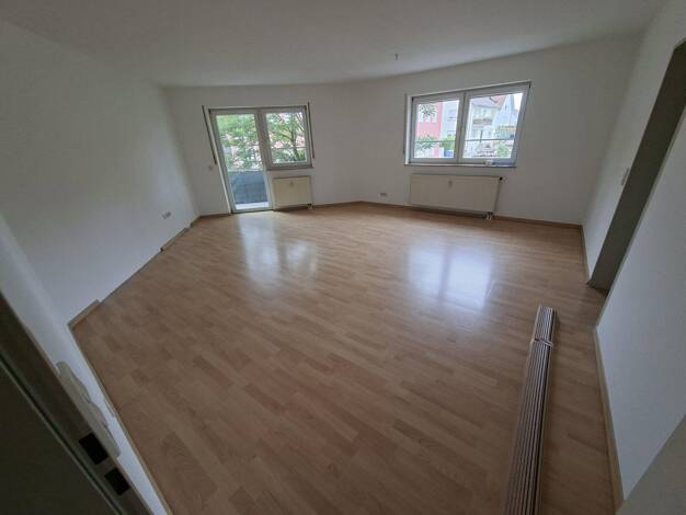 Wohnung zur Miete 924 € 3 Zimmer 88 m² 1. Geschoss frei ab 01.09.2026 Friedhofstraße 1 Kist 97270