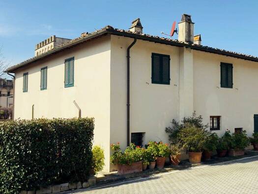 Haus zum Kauf 1.170.000 € 299 m² Calenzano 50041